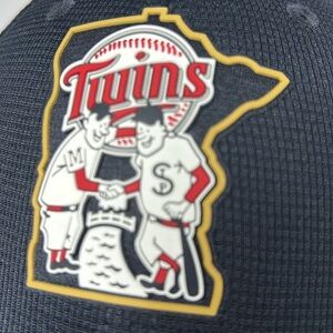 ⚾️. Minnesota Twins ball cap.